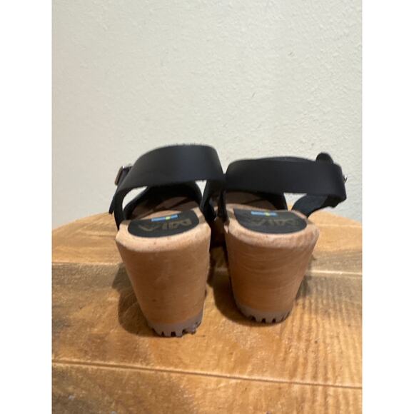 MIA Women's Abba Black Clogs size 38 (7) - Picture 4 of 8